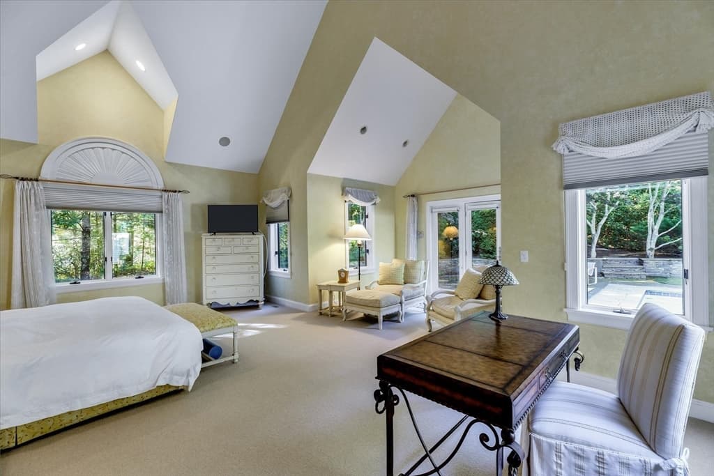 100 The Paddock Cir, Mashpee MA 02649 photo 14