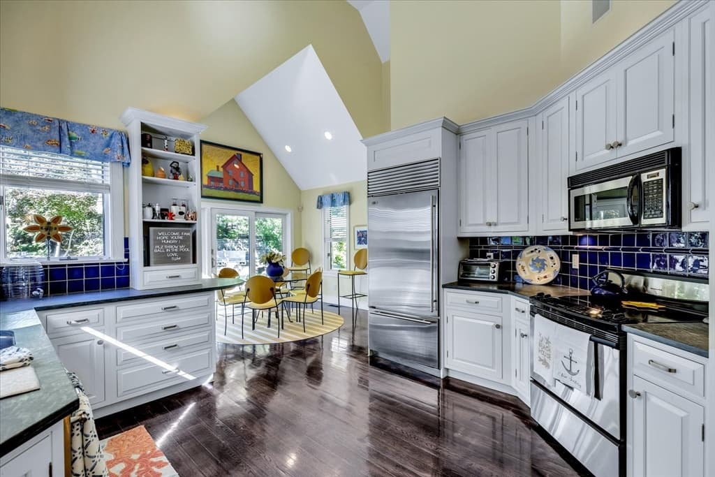 100 The Paddock Cir, Mashpee MA 02649 photo 11