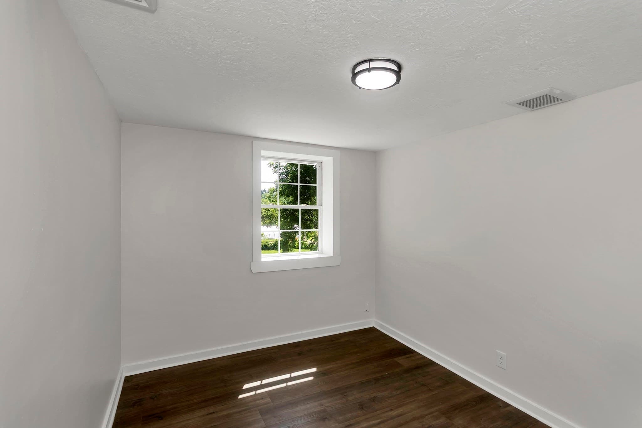 Single Family Residence at 17 Congamond Rd, Southwick MA 01077, Southwick, photo 18 of 40