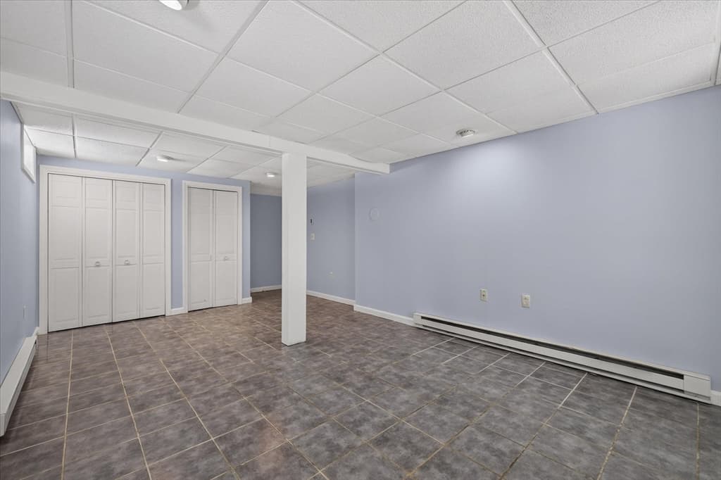 Single Family Residence at 37 Breakneck Rd, Sturbridge MA 01566, Sturbridge, photo 22 of 39