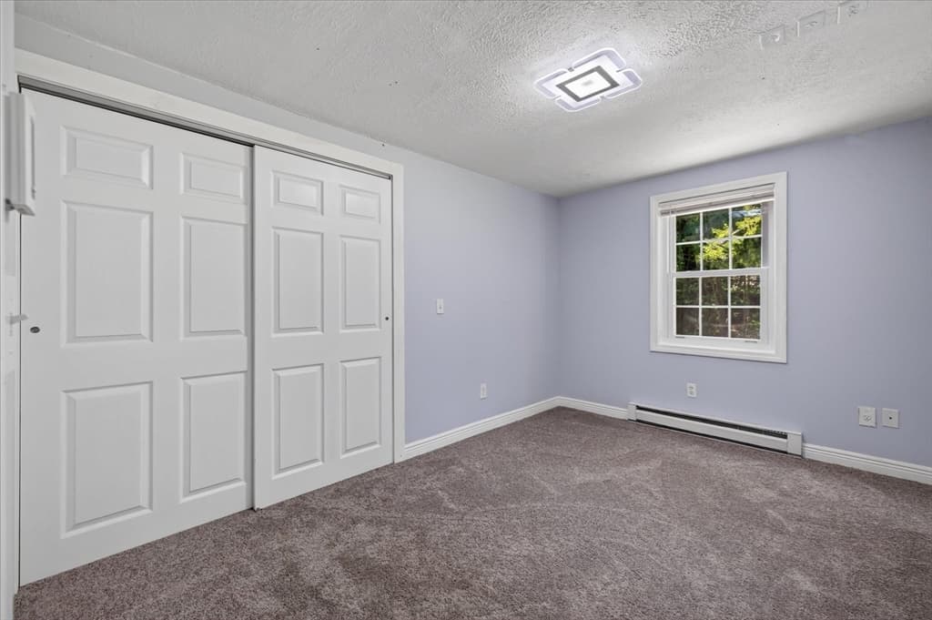 Single Family Residence at 37 Breakneck Rd, Sturbridge MA 01566, Sturbridge, photo 14 of 39