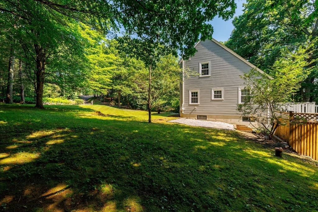 Single Family Residence at 37 Breakneck Rd, Sturbridge MA 01566, Sturbridge, photo 25 of 39