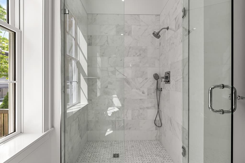 Condominium at 64 Pleasant Street # A, Marblehead MA 01945, Marblehead, photo 24 of 30