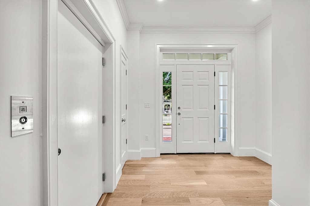 Condominium at 64 Pleasant Street # A, Marblehead MA 01945, Marblehead, photo 29 of 30