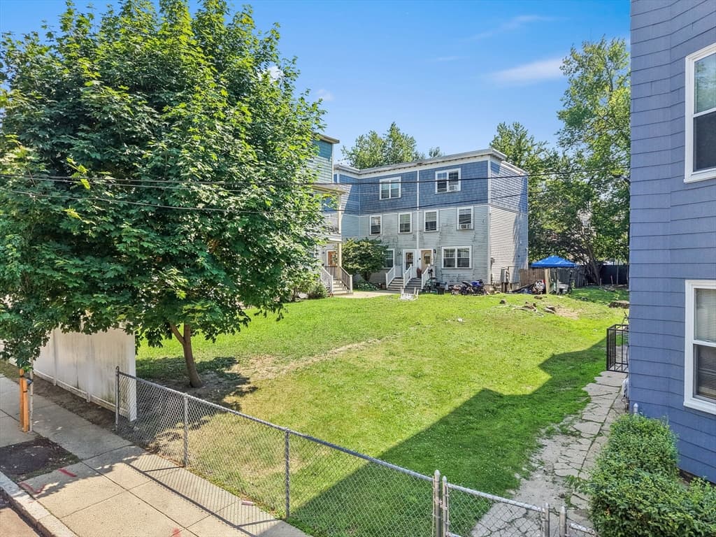 34 Cobden St, Boston MA 02119