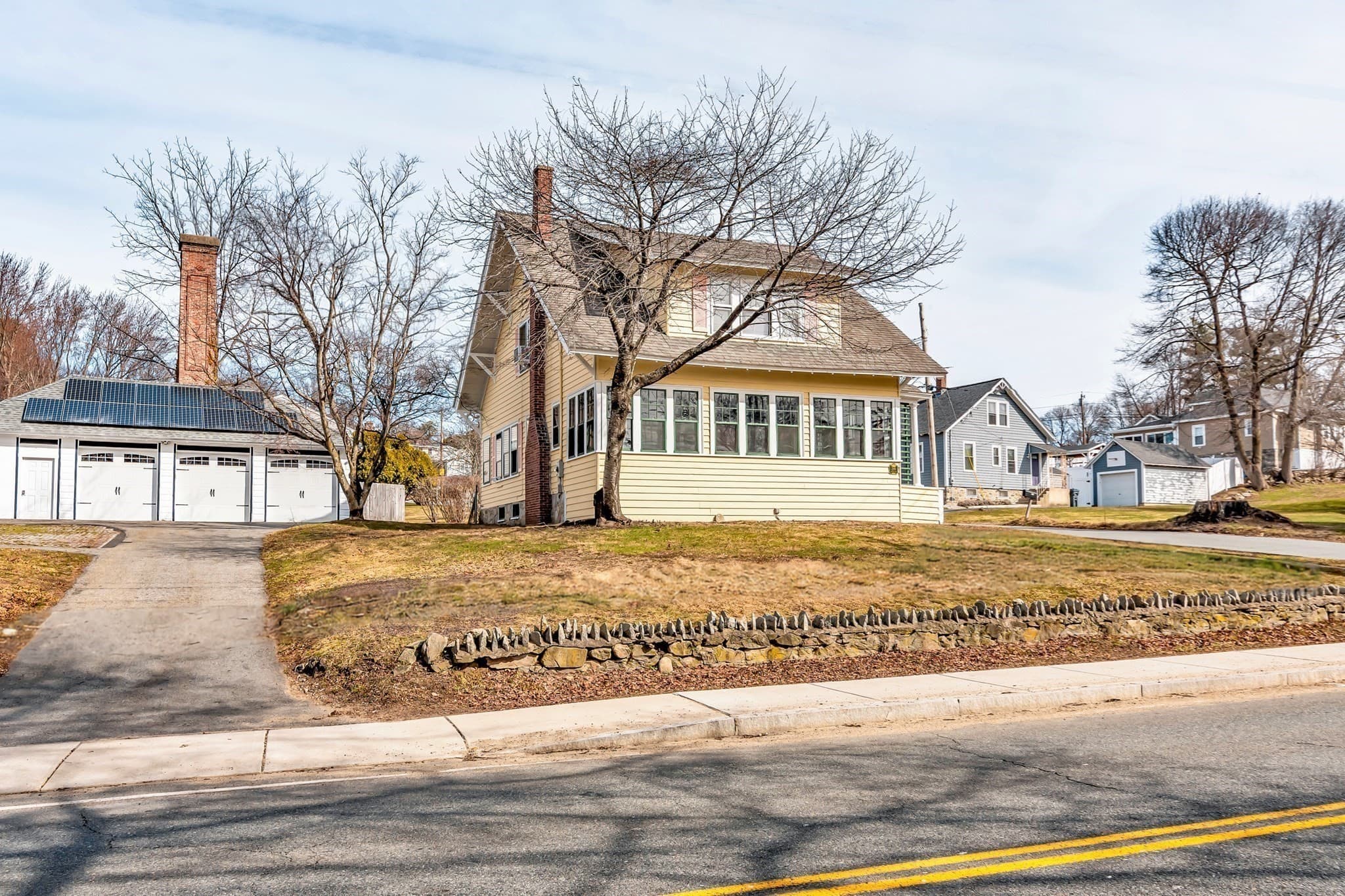 Single Family Residence at 219 Pelham Street, Methuen MA 01844, Methuen, photo 7 of 42