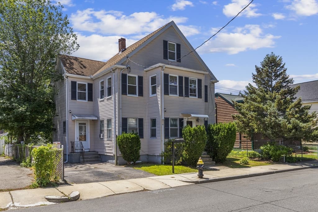 52 Chesterfield, Boston MA 02136