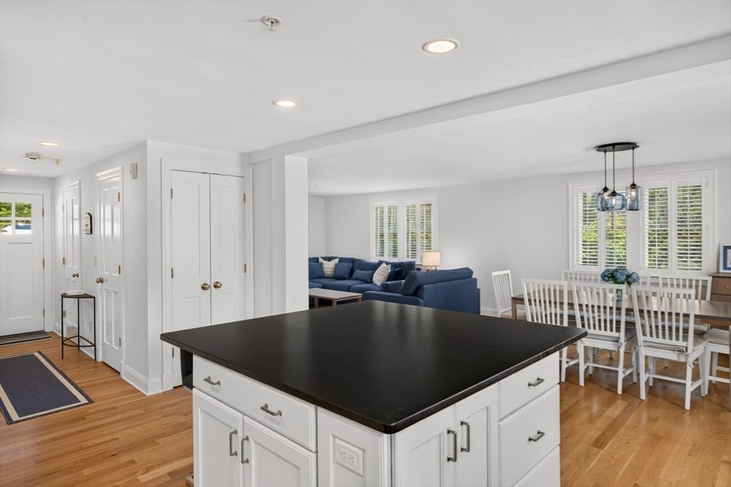 739 Main St # 739, Chatham MA 02633 photo 9