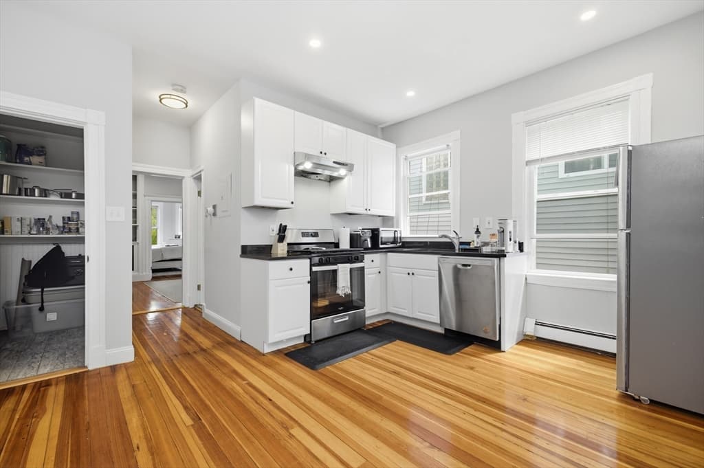 34 Sumner St # 5, Revere MA 02151 photo 3