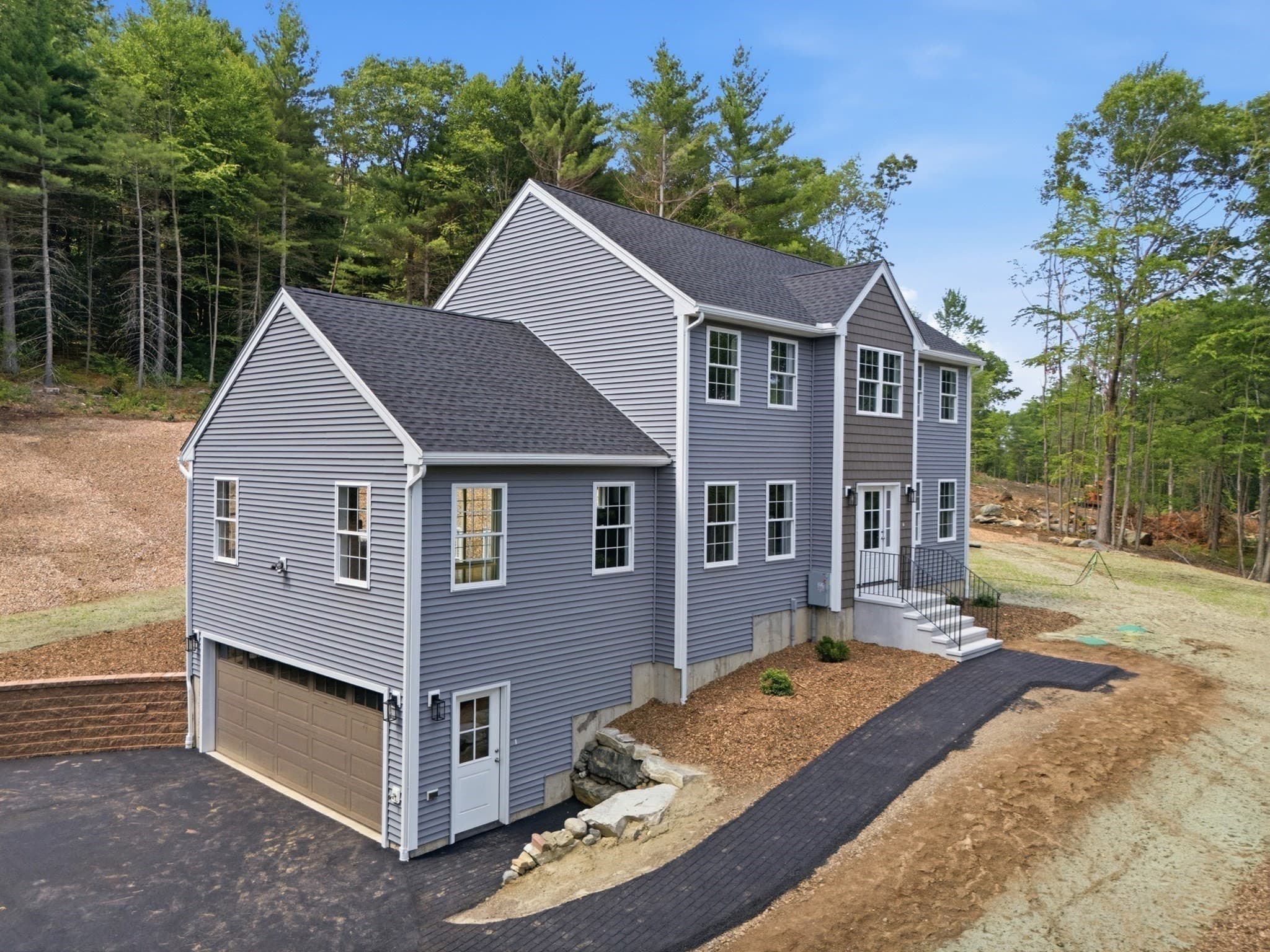 Single Family Residence at 193 Lower Hampden Rd, Monson MA 01057, Monson, photo 6 of 41