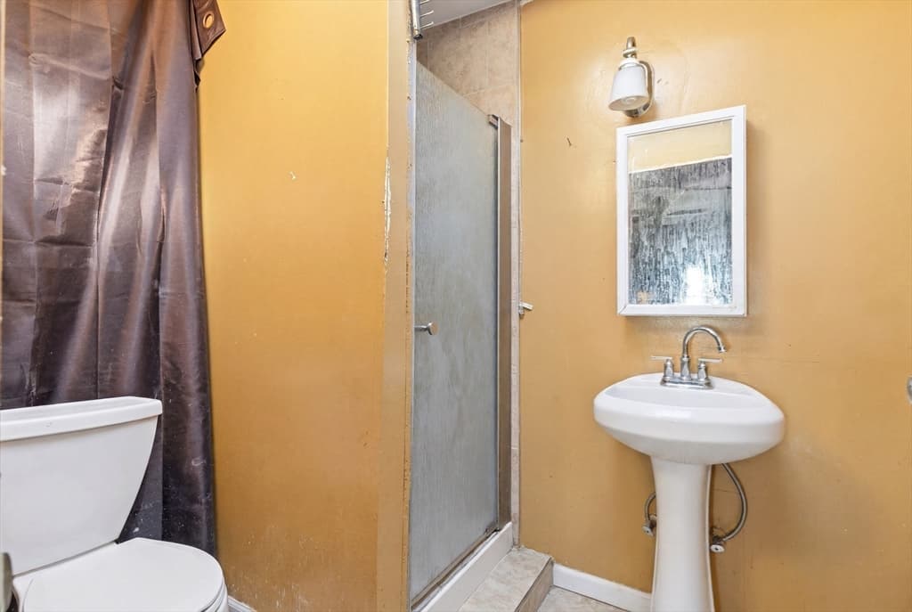 4 Family at 29 Esmond St, Boston MA 02121, Boston, photo 29 of 41