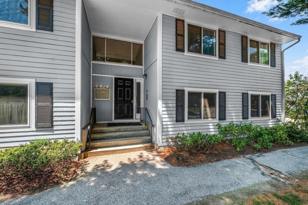 18 Beals Cove Rd # H, Hingham MA 02043 photo 13