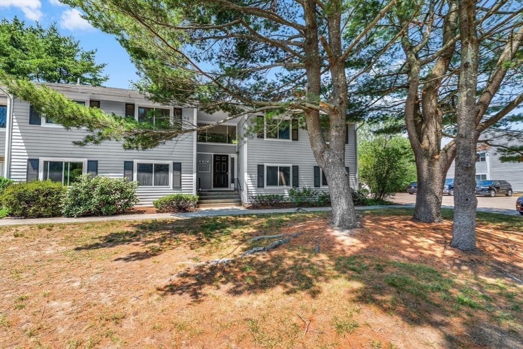 18 Beals Cove Rd # H, Hingham MA 02043 photo 12
