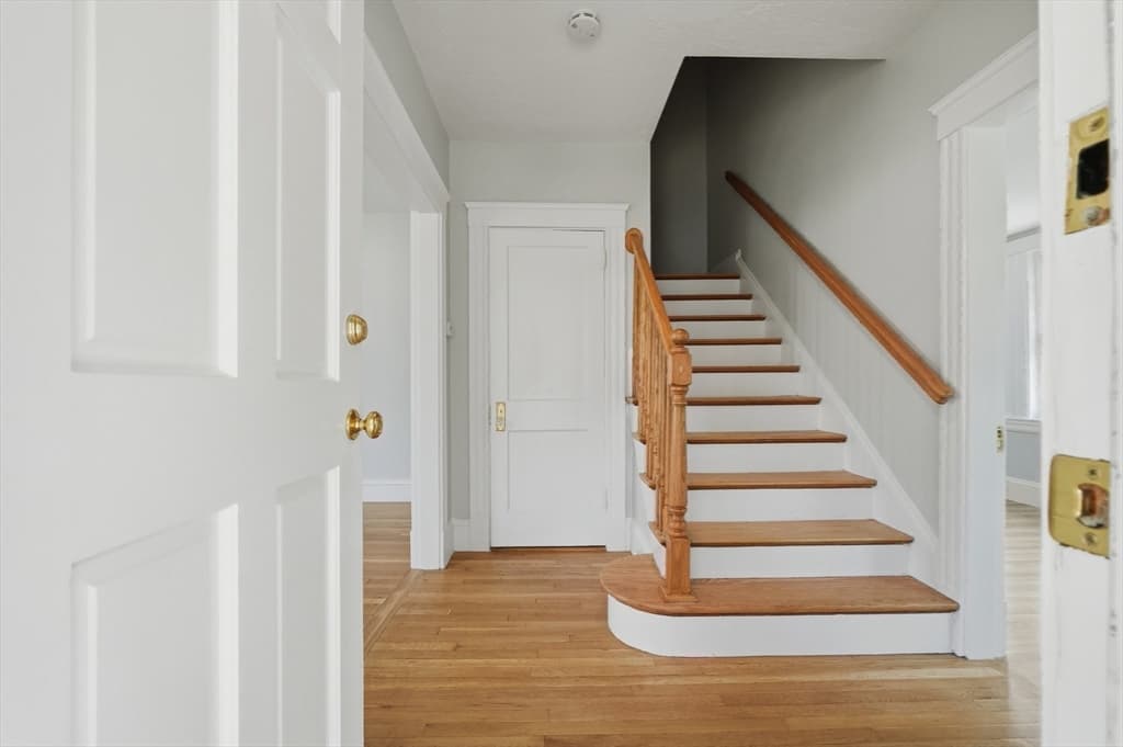190 Manomet St, Brockton MA 02301 photo 32