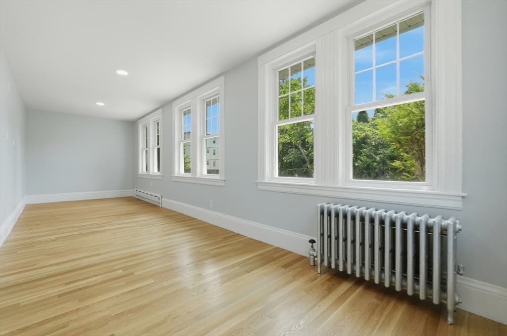 190 Manomet St, Brockton MA 02301 photo 24