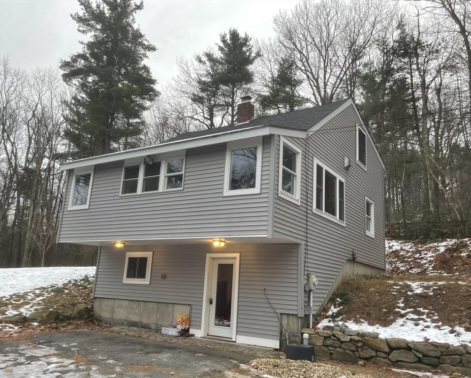 137 Deer Bay, Ashby MA 01431