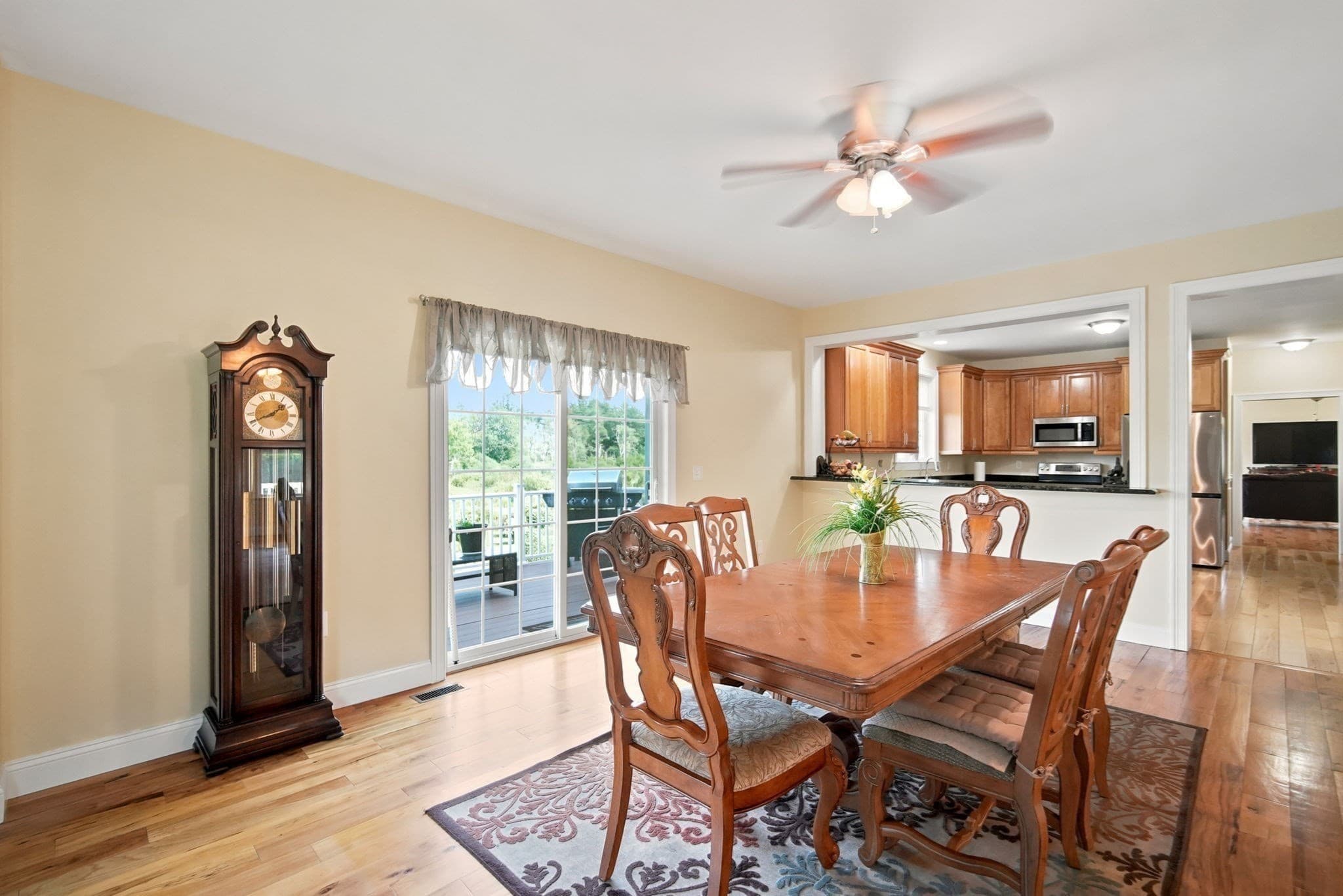 Single Family Residence at 54 College Hwy, Southwick MA 01077, Southwick, photo 10 of 41