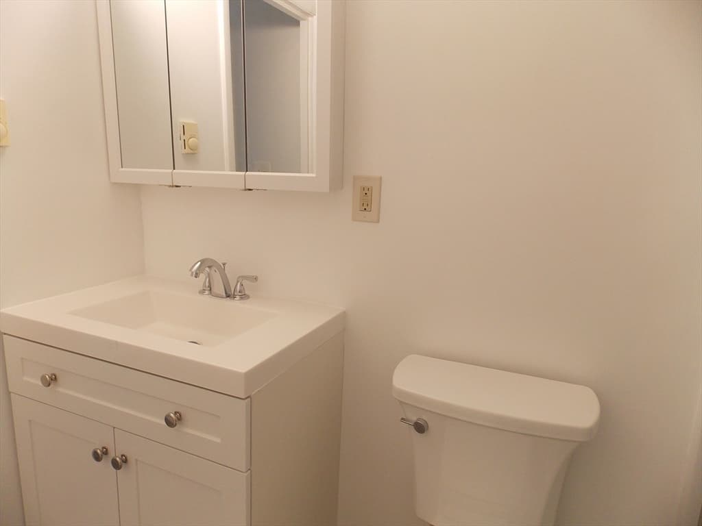 273 Boston Post Rd E # 12, Marlborough MA 01752 photo 6