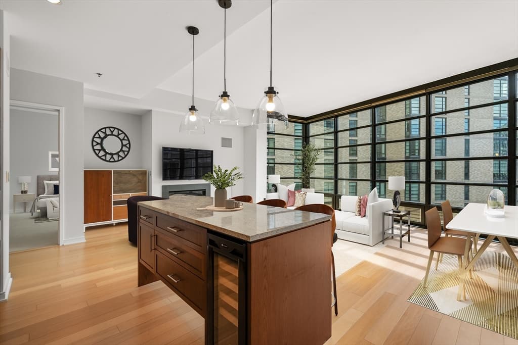 Condominium at 580 Washington St # 8C, Boston MA 02111, Boston, photo 2 of 39