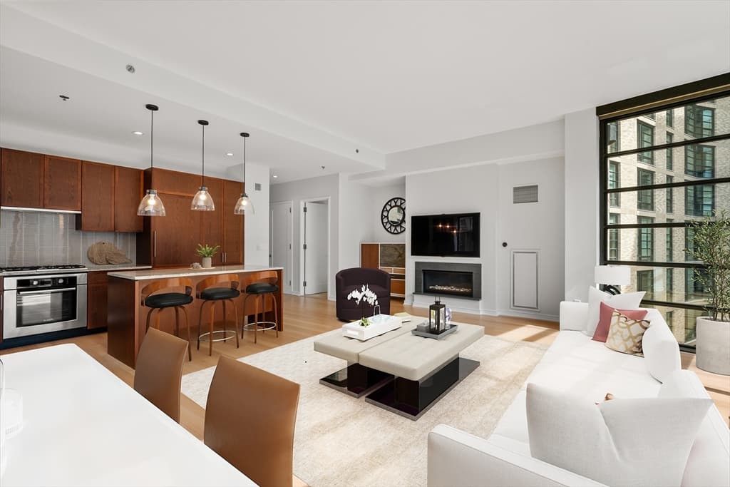 Condominium at 580 Washington St # 8C, Boston MA 02111, Boston, photo 5 of 39