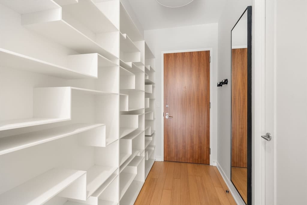 Condominium at 580 Washington St # 8C, Boston MA 02111, Boston, photo 18 of 39