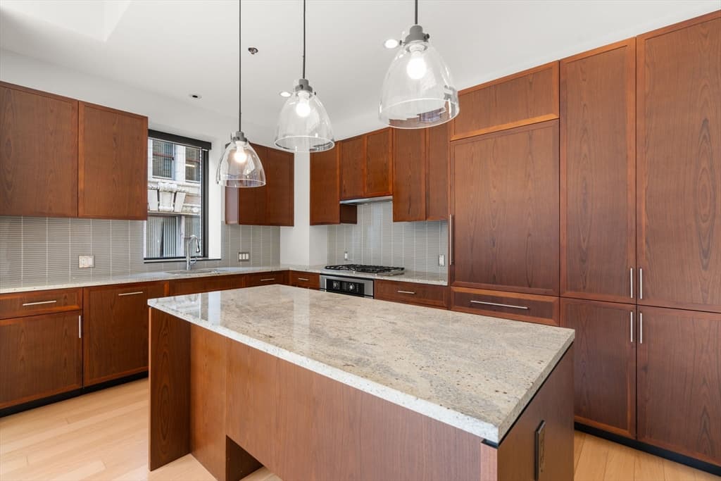 Condominium at 580 Washington St # 8C, Boston MA 02111, Boston, photo 8 of 39