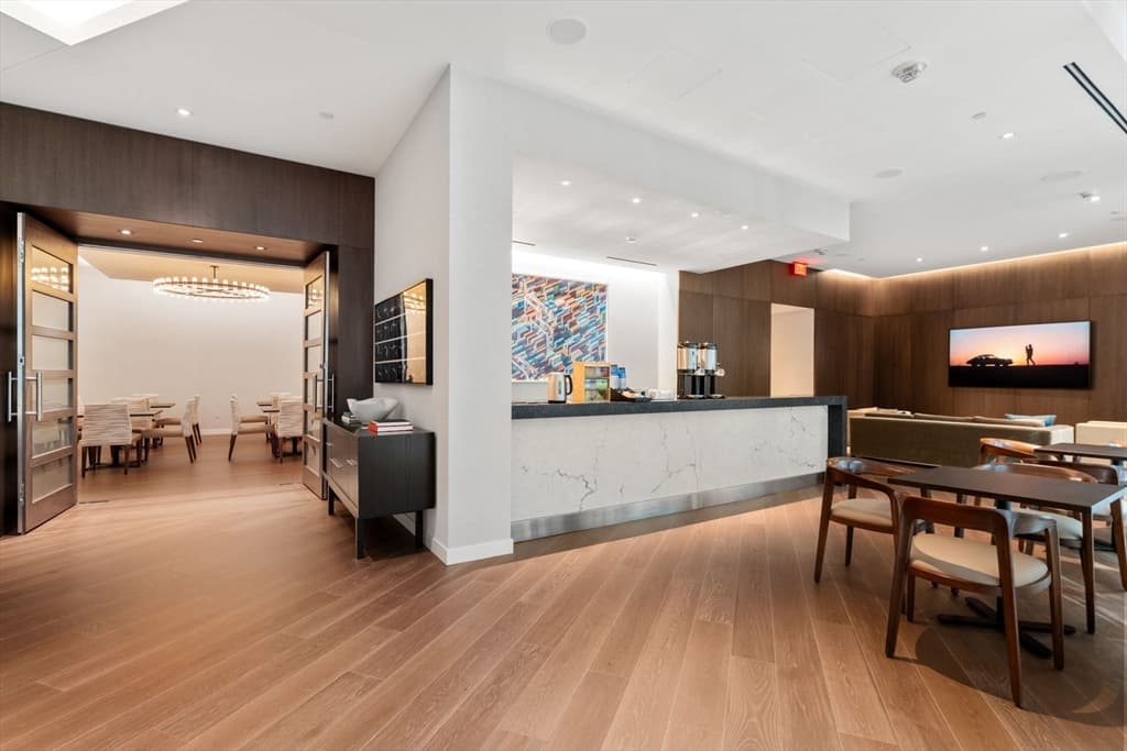 Condominium at 580 Washington St # 8C, Boston MA 02111, Boston, photo 25 of 39