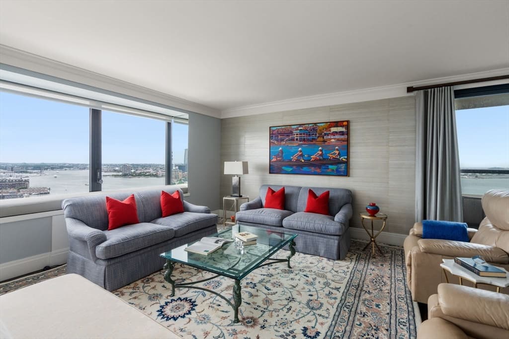 Condominium at 85 E India Row, Boston MA 02110, Boston, photo 2 of 34