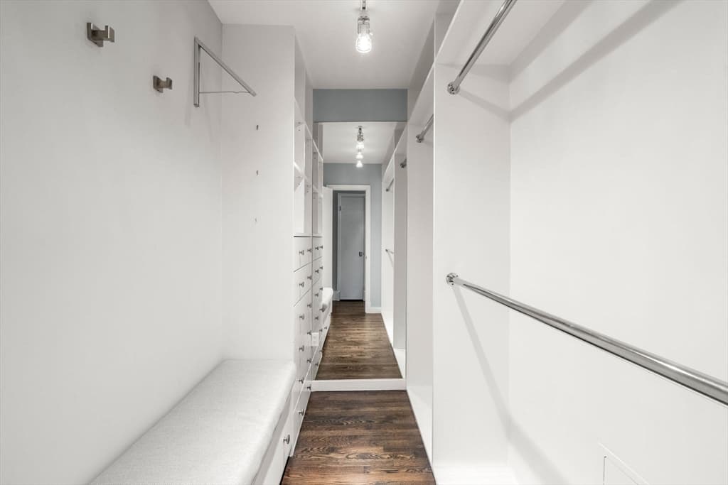 Condominium at 85 E India Row, Boston MA 02110, Boston, photo 22 of 34