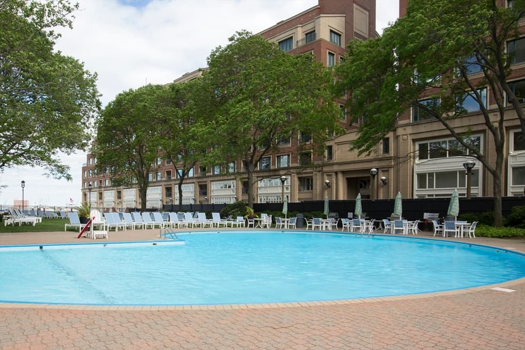 Condominium at 85 E India Row, Boston MA 02110, Boston, photo 32 of 34