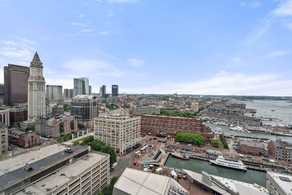 Condominium at 85 E India Row, Boston MA 02110, Boston, photo 28 of 34