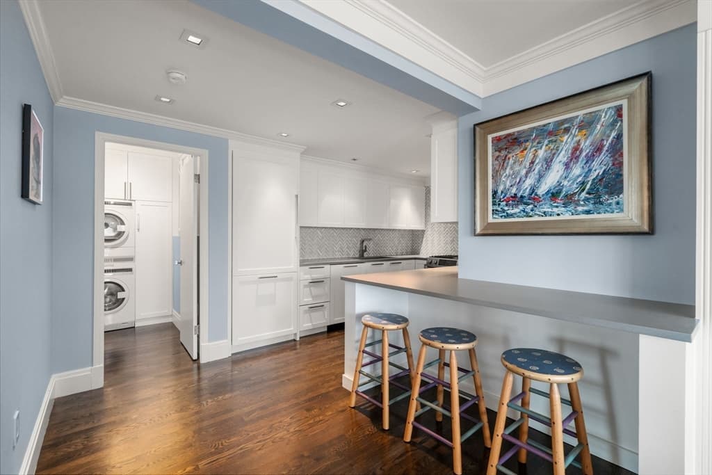 Condominium at 85 E India Row, Boston MA 02110, Boston, photo 10 of 34