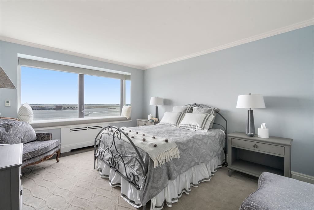 Condominium at 85 E India Row, Boston MA 02110, Boston, photo 11 of 34