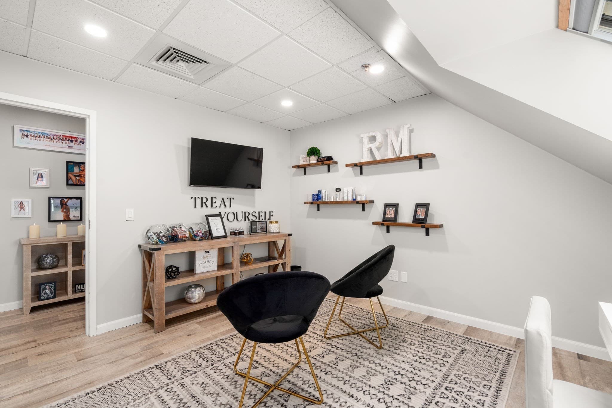 Commercial Sale at 491 Maple # 208, Danvers MA 01923, photo 3 of 12