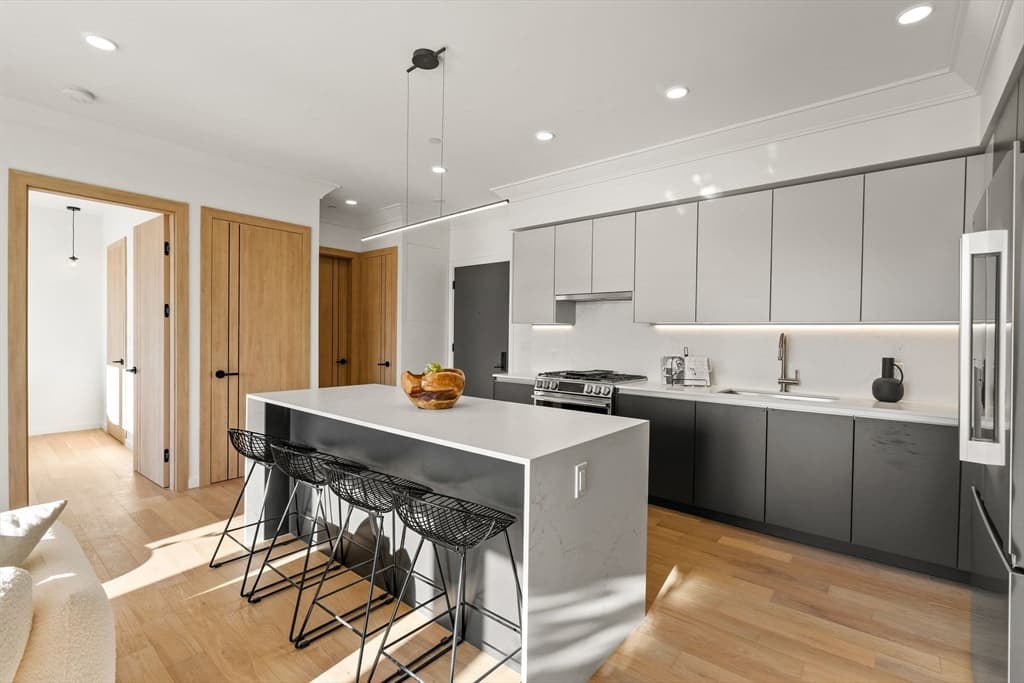 388 Washington Street # 405, Quincy MA 02169 photo 9