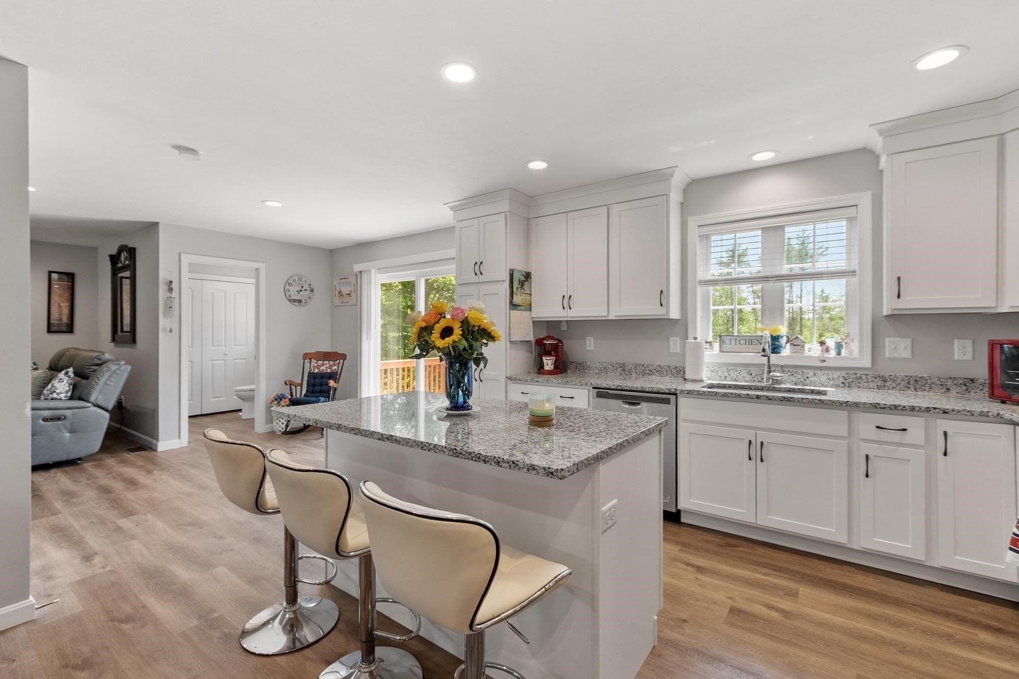 Single Family Residence at 90 Royalston Rd N, Winchendon MA 01475, Winchendon, photo 5 of 42