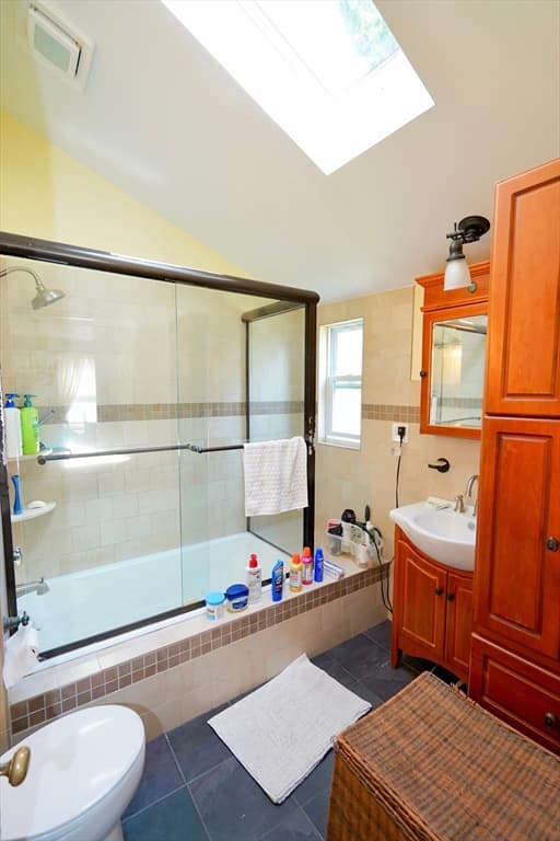 52 Meagher Ave, Milton MA 02186 photo 12