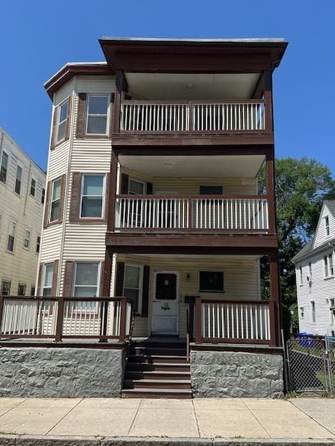 15 Vesta Rd, Boston MA 02124