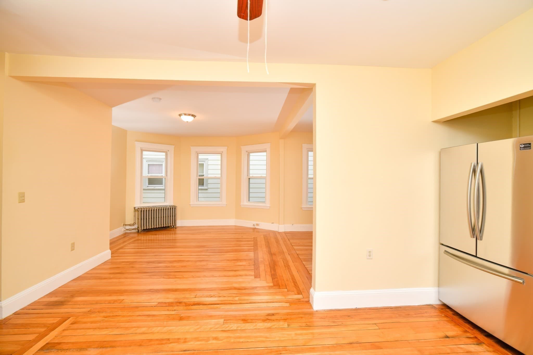 3 Family at 15 Vesta Rd, Boston MA 02124, Boston, photo 8 of 16
