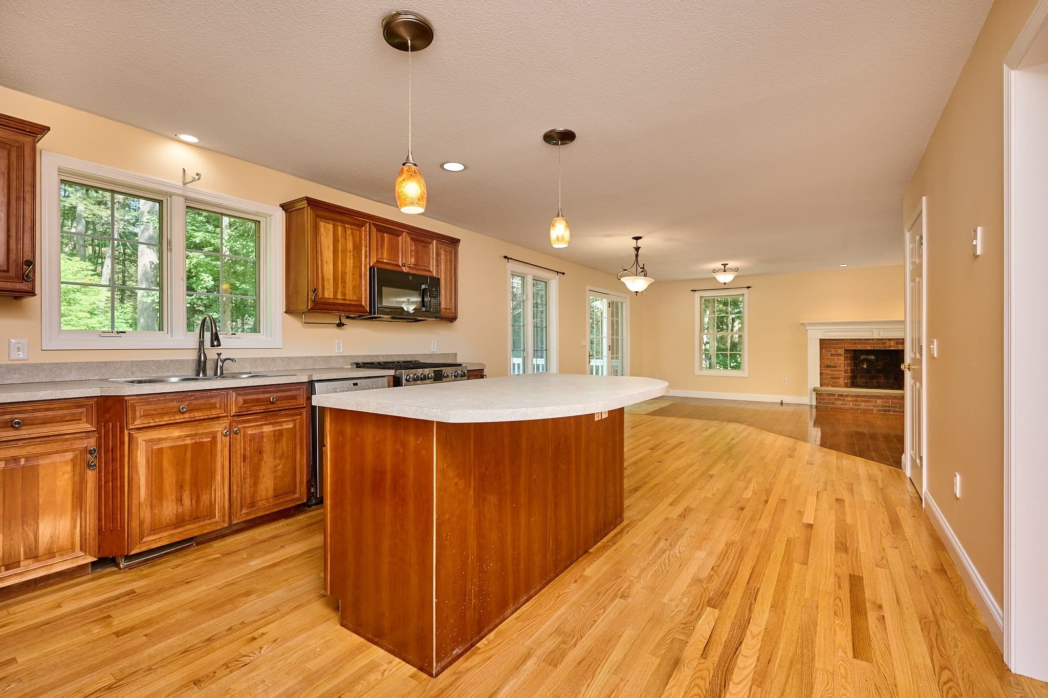 Single Family Residence at 169 Aldrich St, Belchertown MA 01007, photo 14 of 42