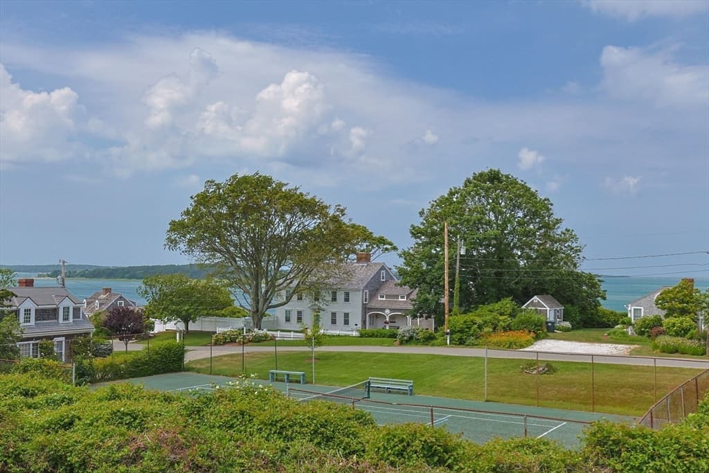 95 Cotchpinicut, Chatham MA 02633 photo 2
