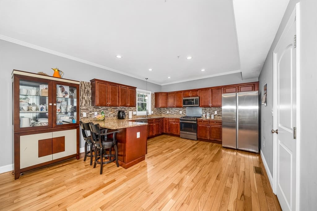 Condex at 2 Mackenzie Way # 2, Haverhill MA 01832, photo 9 of 37