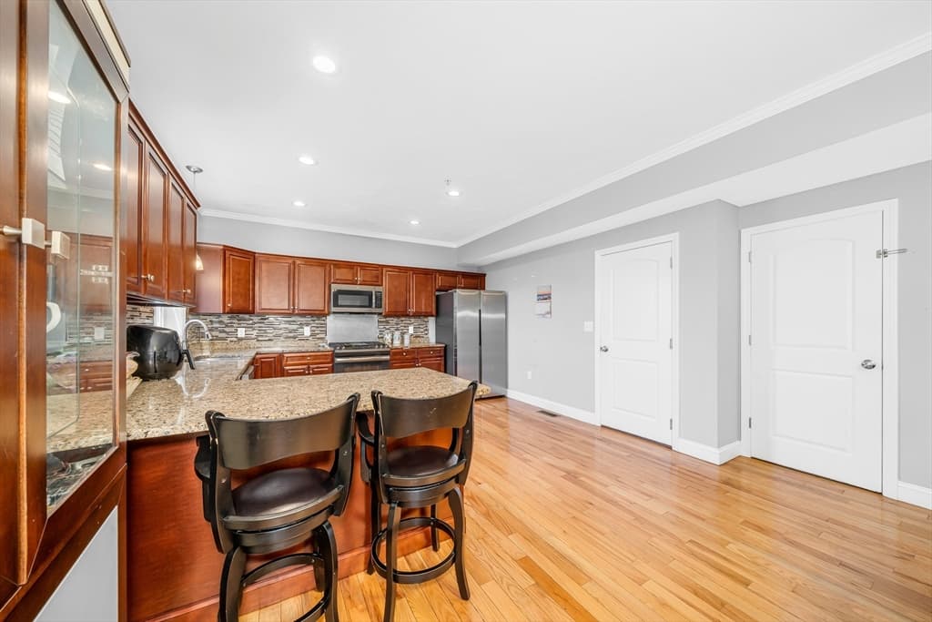 Condex at 2 Mackenzie Way # 2, Haverhill MA 01832, photo 10 of 37
