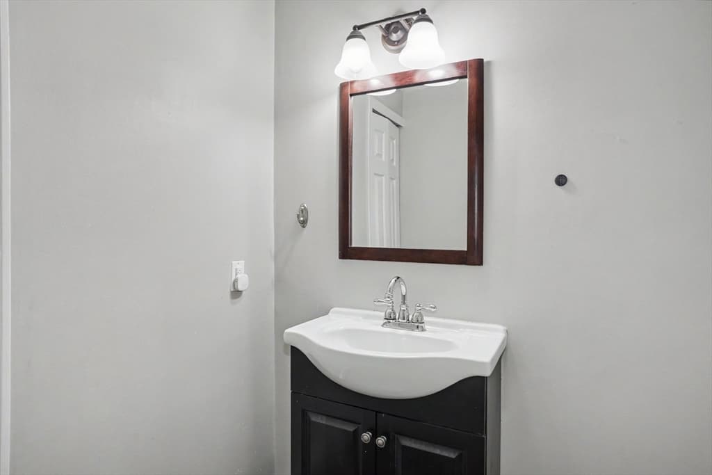 113 Ridgefield Circle # C, Clinton MA 01510 photo 6