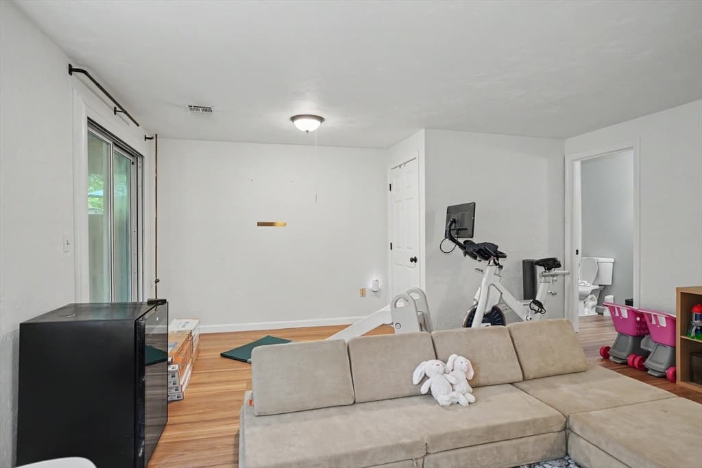113 Ridgefield Circle # C, Clinton MA 01510 photo 5