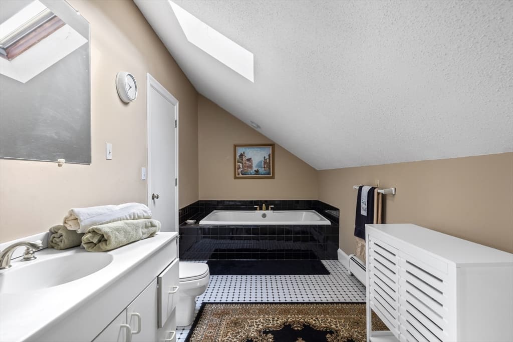 152 Kimball Rd, Amesbury MA 01913 photo 12