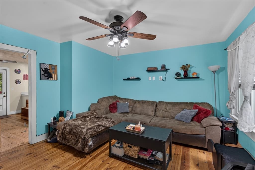 10 Burnett, Fitchburg MA 01420 photo 7