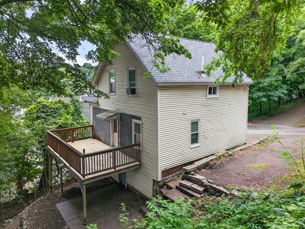10 Burnett, Fitchburg MA 01420 photo 14