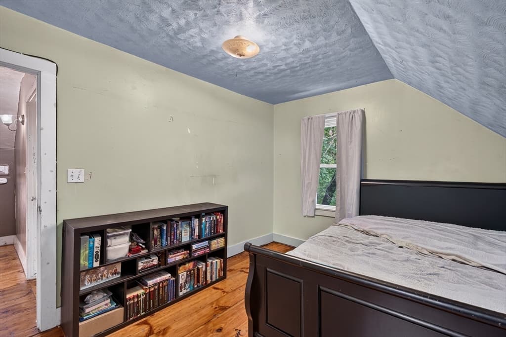 10 Burnett, Fitchburg MA 01420 photo 19