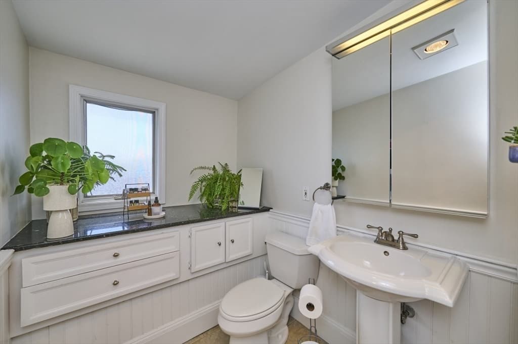 Condominium at 683 Massachusetts Ave. # 5, Boston MA 02118, Boston, photo 17 of 26